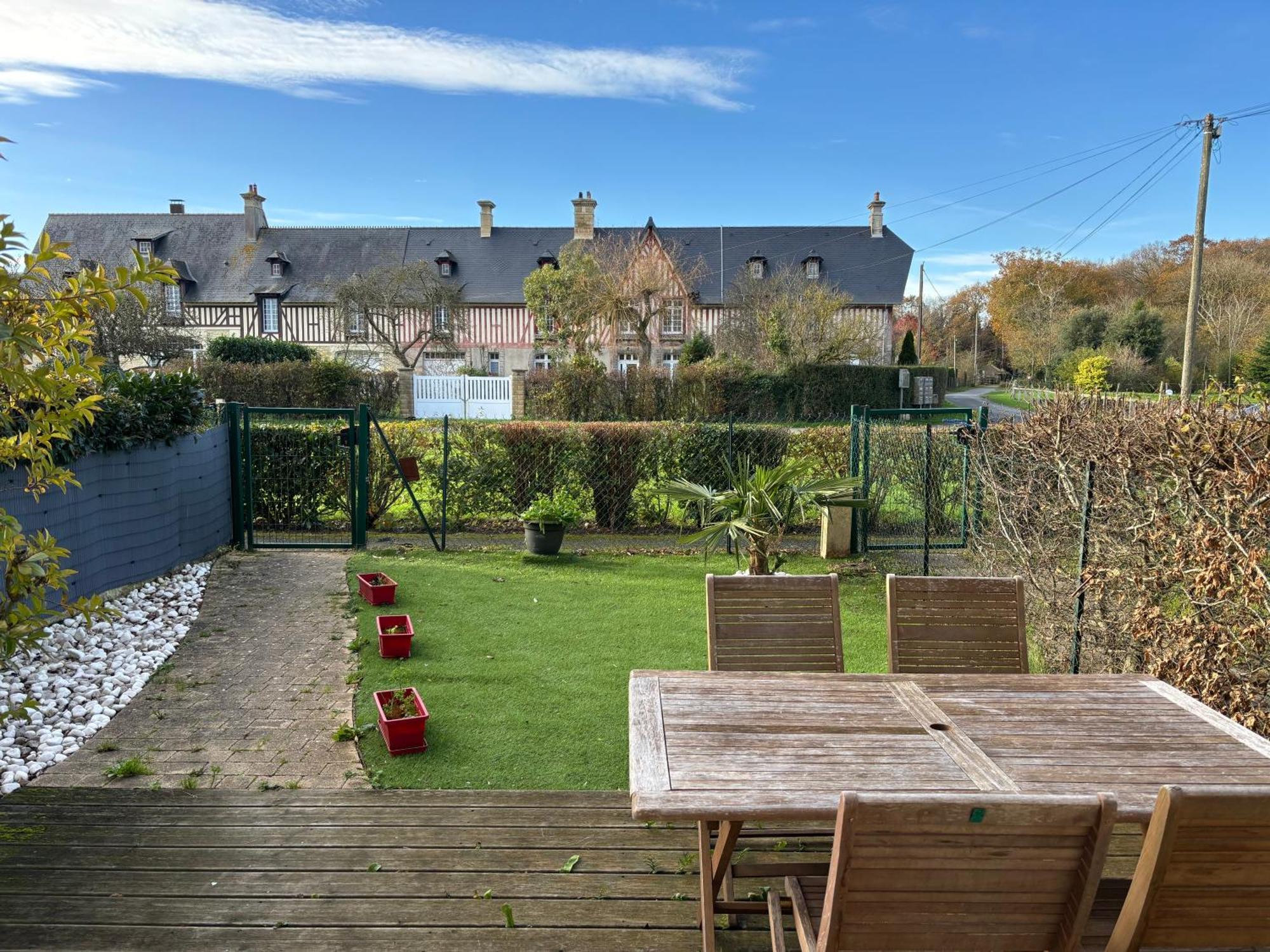 Commes Les Douves Duplex 5 Personnes Lumineux Avec Jardin Et Terrasse Amenagee , Vue Sur Chateau A 5Mn De La Mer, Proche Omaha Beach Et Bayeux מראה חיצוני תמונה